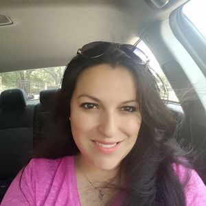 Meet your Posher, Sandy